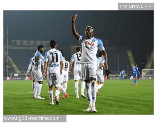 意甲激战：多特蒙德大胜那不勒斯红牌事件引发全场热议与战术分析