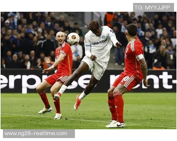 本菲卡惊险战胜曼联点球大战成全场焦点引爆激情